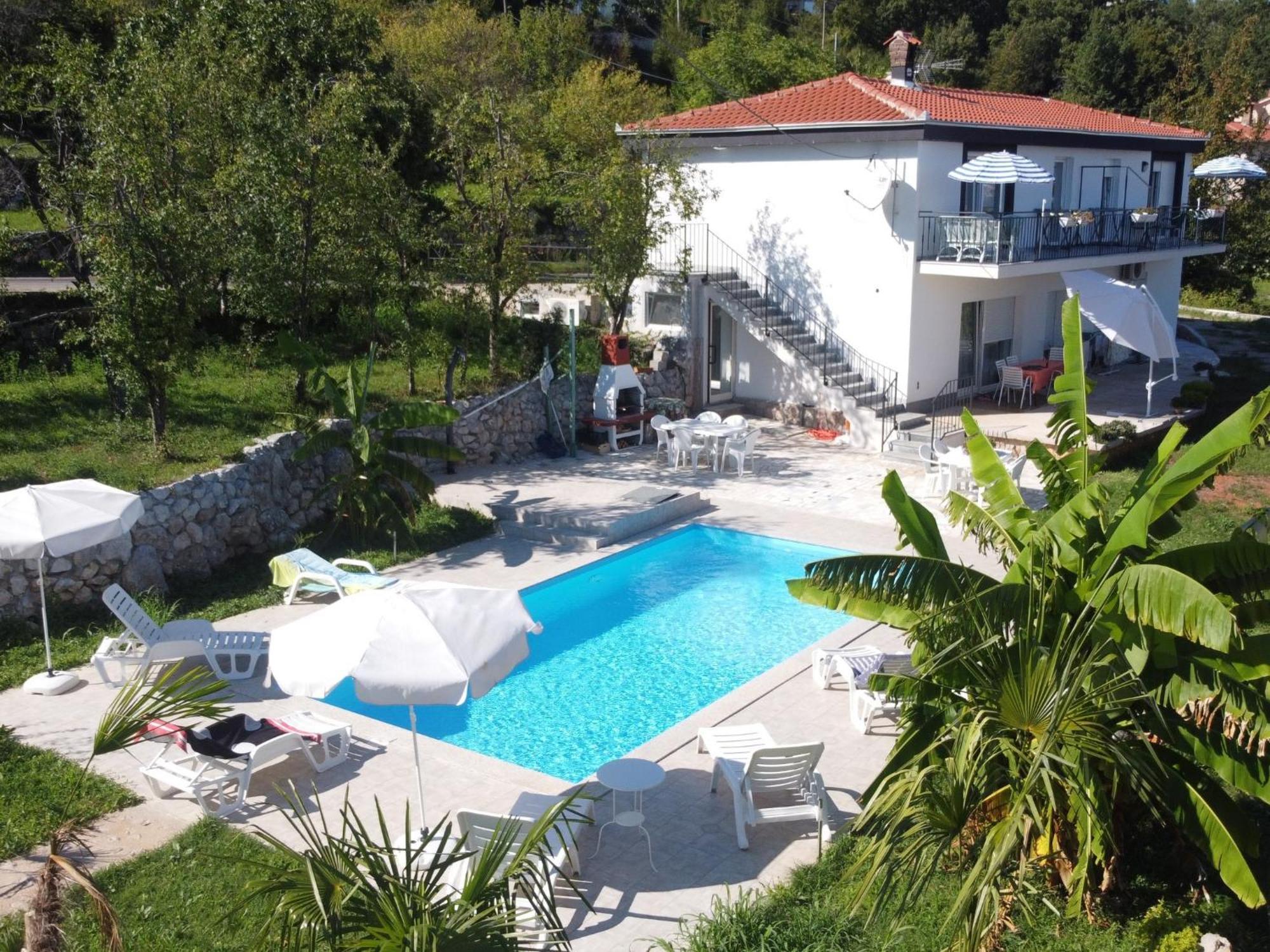 Apartments Ema Ловран Экстерьер фото